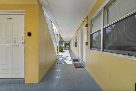 Apartment in Hollywood, Florida 1 bedroom № 1943761 - photo 30