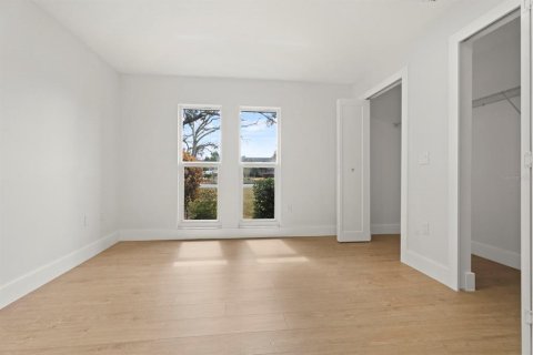 Villa ou maison à vendre à Orlando, Floride: 4 chambres, 283.91 m2 № 2156746 - photo 11