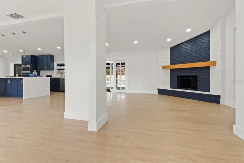 Villa ou maison à vendre à Orlando, Floride: 4 chambres, 283.91 m2 № 2156746 - photo 7
