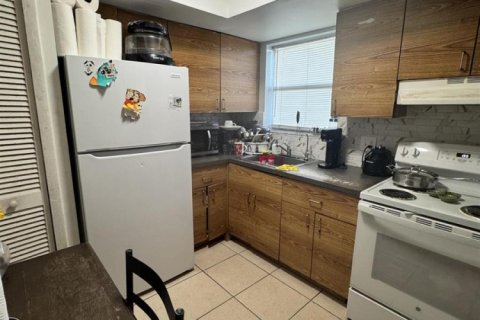 Copropriété à vendre à Oakland Park, Floride: 2 chambres, 54.81 m2 № 2082702 - photo 6