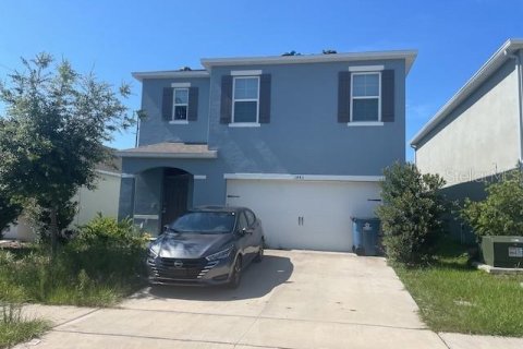 Casa en Davenport, Florida 5 dormitorios, 234.3 m2 № 2219719