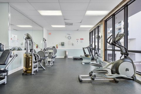 Condominio en venta en Hollywood, Florida, 2 dormitorios, 114.27 m2 № 1938849 - foto 23