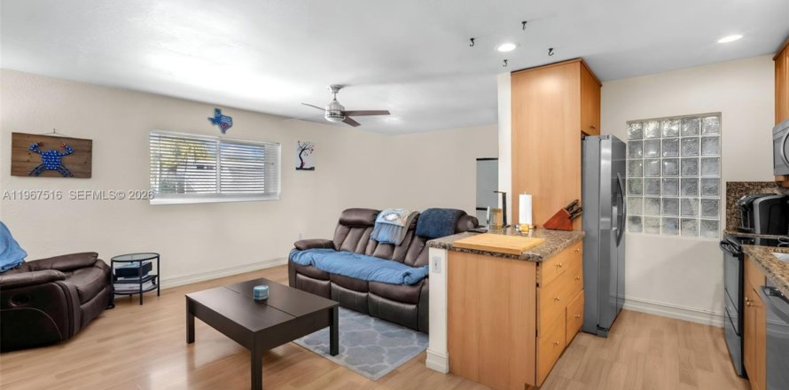 Condo à Fort Lauderdale, Floride, 1 chambre  № 2081414