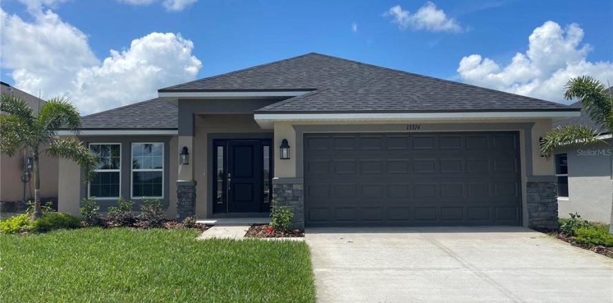 Casa en Dade City, Florida 4 dormitorios, 204.38 m2 № 1785925