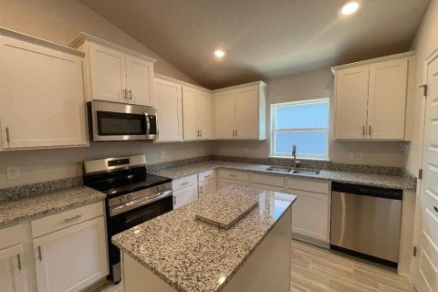 Villa ou maison à vendre à Dade City, Floride: 4 chambres, 204.38 m2 № 1785925 - photo 9