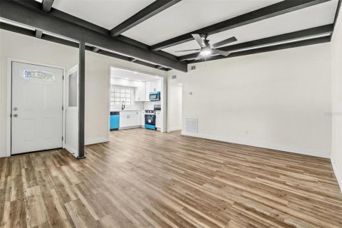Casa en venta en Clearwater, Florida, 3 dormitorios, 91.42 m2 № 1886372 - foto 7