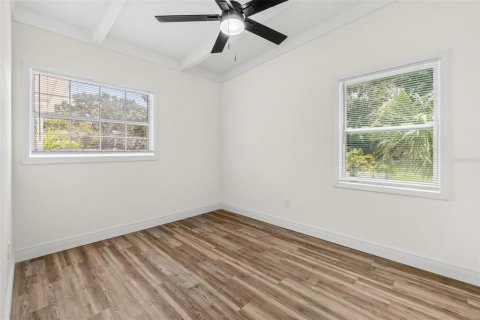 Casa en venta en Clearwater, Florida, 3 dormitorios, 91.42 m2 № 1886372 - foto 12