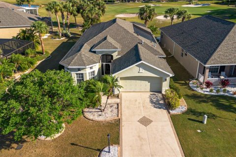 House in Sun City Center, Florida 2 bedrooms, 169.18 sq.m. № 1608859 - photo 2