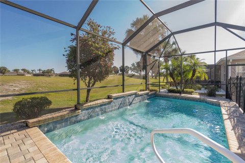 House in Sun City Center, Florida 2 bedrooms, 169.18 sq.m. № 1608859 - photo 6