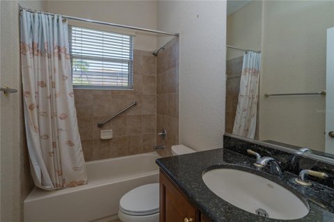 House in Sun City Center, Florida 2 bedrooms, 169.18 sq.m. № 1608859 - photo 16