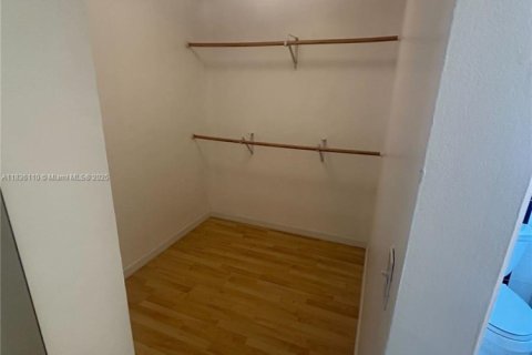 Appartement à louer à Miami Beach, Floride: 2 chambres, 91.04 m2 № 1820074 - photo 19