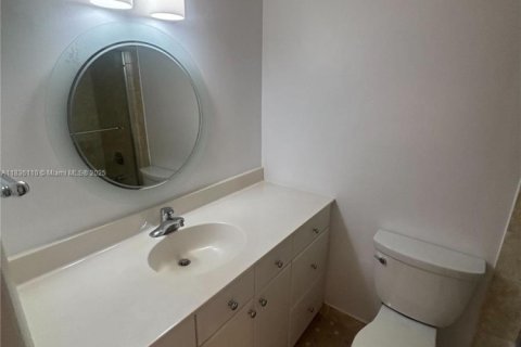 Appartement à louer à Miami Beach, Floride: 2 chambres, 91.04 m2 № 1820074 - photo 13