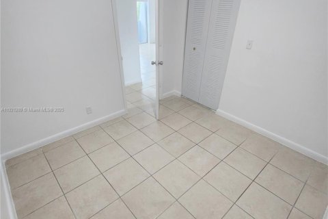 Appartement à louer à Cutler Bay, Floride: 3 chambres, 20773.04 m2 № 1974226 - photo 9