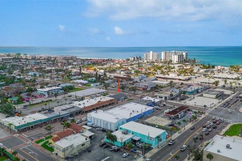 Propiedad comercial en venta en Saint Pete Beach, Florida, 367.71 m2 № 2211770 - foto 9