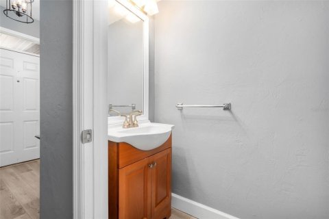 Copropriété à louer à Gainesville, Floride: 3 chambres, 147.16 m2 № 2419282 - photo 21