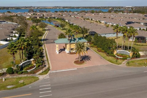 House in Winter Haven, Florida 3 bedrooms, 188.78 sq.m. № 1634957 - photo 27