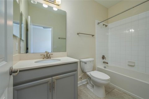House in Winter Haven, Florida 3 bedrooms, 188.78 sq.m. № 1634957 - photo 15