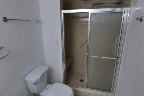 Condo in Clearwater, Florida, 2 bedrooms № 2225833 - photo 8