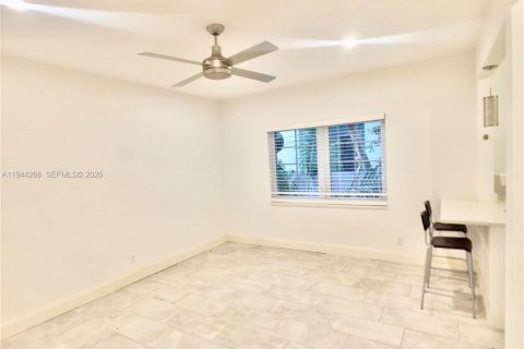 Condominio en alquiler en Miami Beach, Florida, 1 dormitorio, 34.19 m2 № 2000714 - foto 5