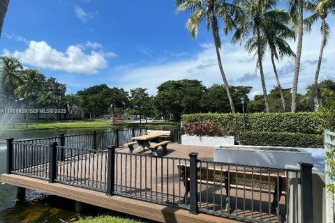 Copropriété à vendre à Coconut Creek, Floride: 2 chambres, 90.58 m2 № 1990229 - photo 26