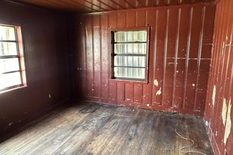 House in South Bay, Florida 3 bedrooms, 103.77 sq.m. № 2243571 - photo 2