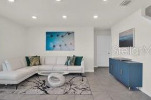 Casa en alquiler en Wimauma, Florida, 5 dormitorios, 248.42 m2 № 2114404 - foto 15