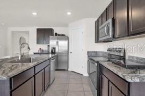 Casa en alquiler en Wimauma, Florida, 5 dormitorios, 248.42 m2 № 2114404 - foto 10