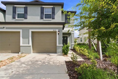 Townhouse in Zephyrhills, Florida 2 bedrooms, 165.64 sq.m. № 2319223