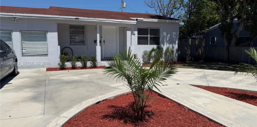 Villa ou maison à Hollywood, Floride 2 chambres, 112.6 m2 № 2051568