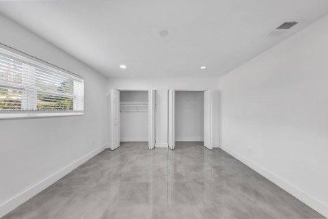 Casa en alquiler en Hollywood, Florida, 3 dormitorios, 138.89 m2 № 1943454 - foto 23