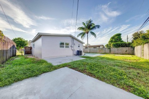 Casa en alquiler en Hollywood, Florida, 3 dormitorios, 138.89 m2 № 1943454 - foto 29