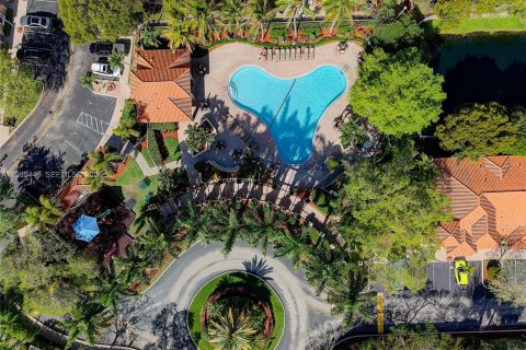 Купить таунхаус в Дания-Бич, Флорида 2 спальни, 102.19м2, № 2053323 - фото 26