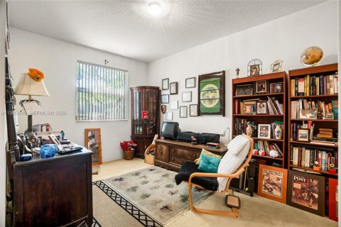 Купить таунхаус в Дания-Бич, Флорида 2 спальни, 102.19м2, № 2053323 - фото 19