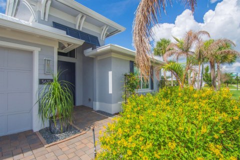 Villa ou maison à vendre à Vero Beach, Floride: 3 chambres, 201.88 m2 № 2088077 - photo 3