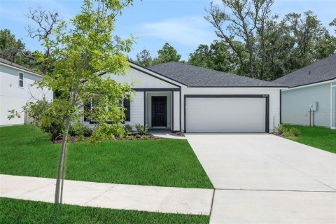 House in Orange Park, Florida 3 bedrooms, 208.66 sq.m. № 2099658 - photo 4