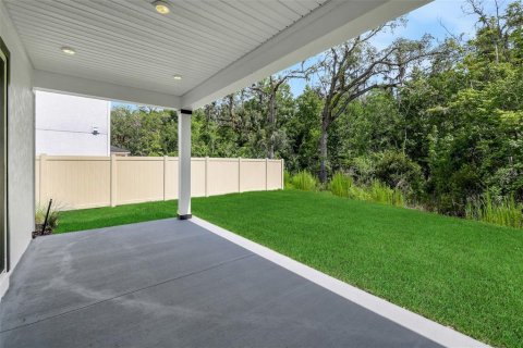 House in Orange Park, Florida 3 bedrooms, 208.66 sq.m. № 2099658 - photo 8