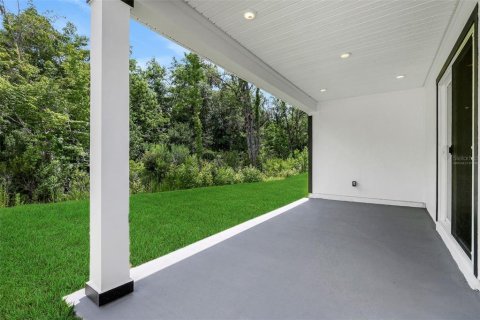 House in Orange Park, Florida 3 bedrooms, 208.66 sq.m. № 2099658 - photo 7