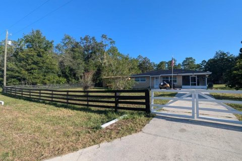 House in Dunnellon, Florida 2 bedrooms, 106.47 sq.m. № 1870317 - photo 2
