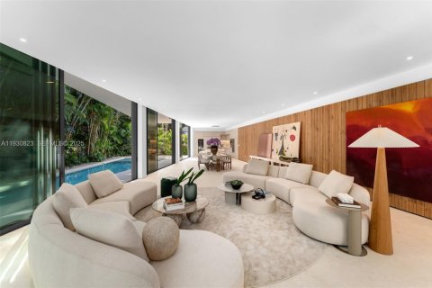 Купить виллу или дом в Майами, Флорида 8 спален, № 1989863 - фото 19