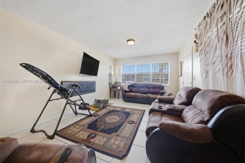 Immobilier commercial à vendre à Miami, Floride: 130.81 m2 № 2051845 - photo 21