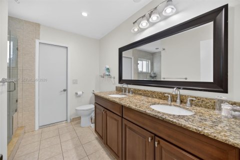 Casa en alquiler en Pinecrest, Florida, 4 dormitorios, 231.42 m2 № 2067343 - foto 26