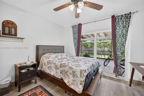 Casa en alquiler en Pinecrest, Florida, 4 dormitorios, 231.42 m2 № 2067343 - foto 29