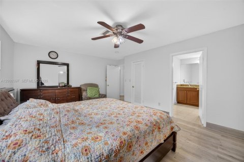 Casa en alquiler en Pinecrest, Florida, 4 dormitorios, 231.42 m2 № 2067343 - foto 23