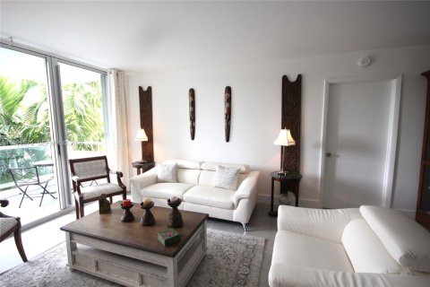 Condominio en alquiler en Miami Beach, Florida, 2 dormitorios, 95.69 m2 № 2054457 - foto 4