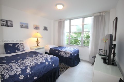 Condominio en alquiler en Miami Beach, Florida, 2 dormitorios, 95.69 m2 № 2054457 - foto 12