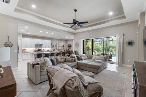 House in Bradenton, Florida 4 bedrooms, 255.85 sq.m. № 2124957 - photo 18