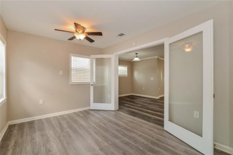 Casa en alquiler en Altamonte Springs, Florida, 4 dormitorios, 203.83 m2 № 1910413 - foto 7