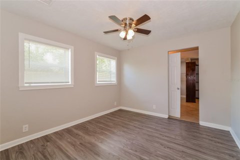 Casa en alquiler en Altamonte Springs, Florida, 4 dormitorios, 203.83 m2 № 1910413 - foto 8