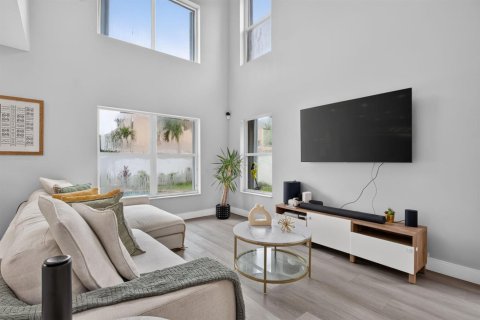 Villa ou maison à vendre à Margate, Floride: 3 chambres, 153.2 m2 № 2400679 - photo 6
