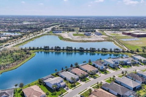 Casa en venta en Bradenton, Florida, 3 dormitorios, 194.54 m2 № 1553194 - foto 2